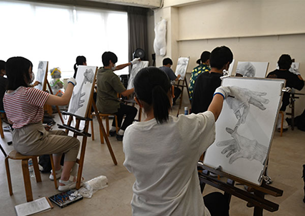 デッサンコンクール8/29